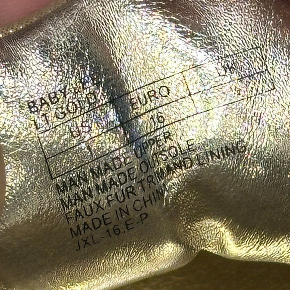 Michael Kors Infant 1 Baby Lee Sneakers Gold Faux Fur Quilted Metallic Glam